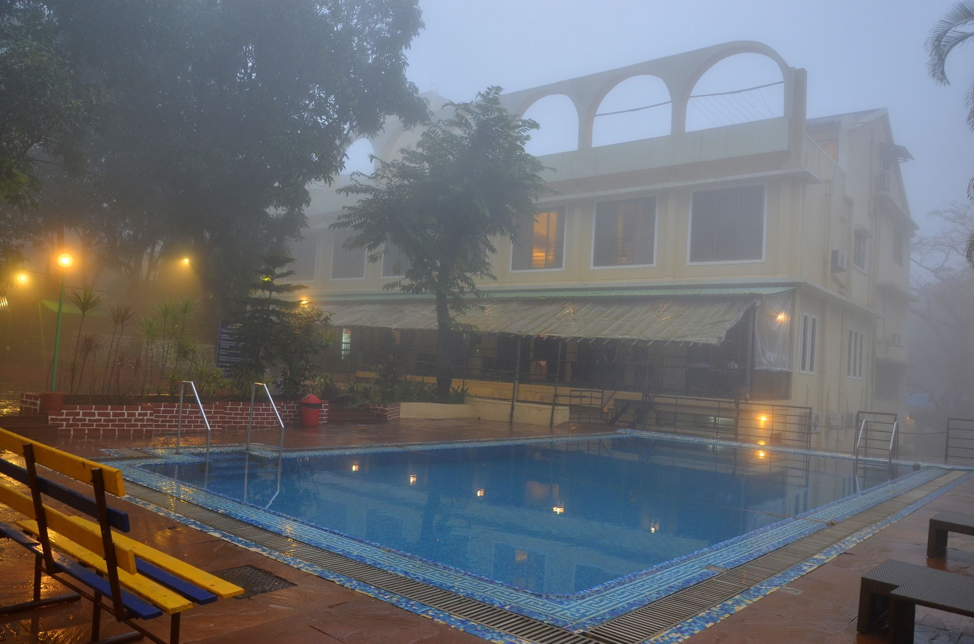 Zaras Resort Lonavala Exteriér fotografie